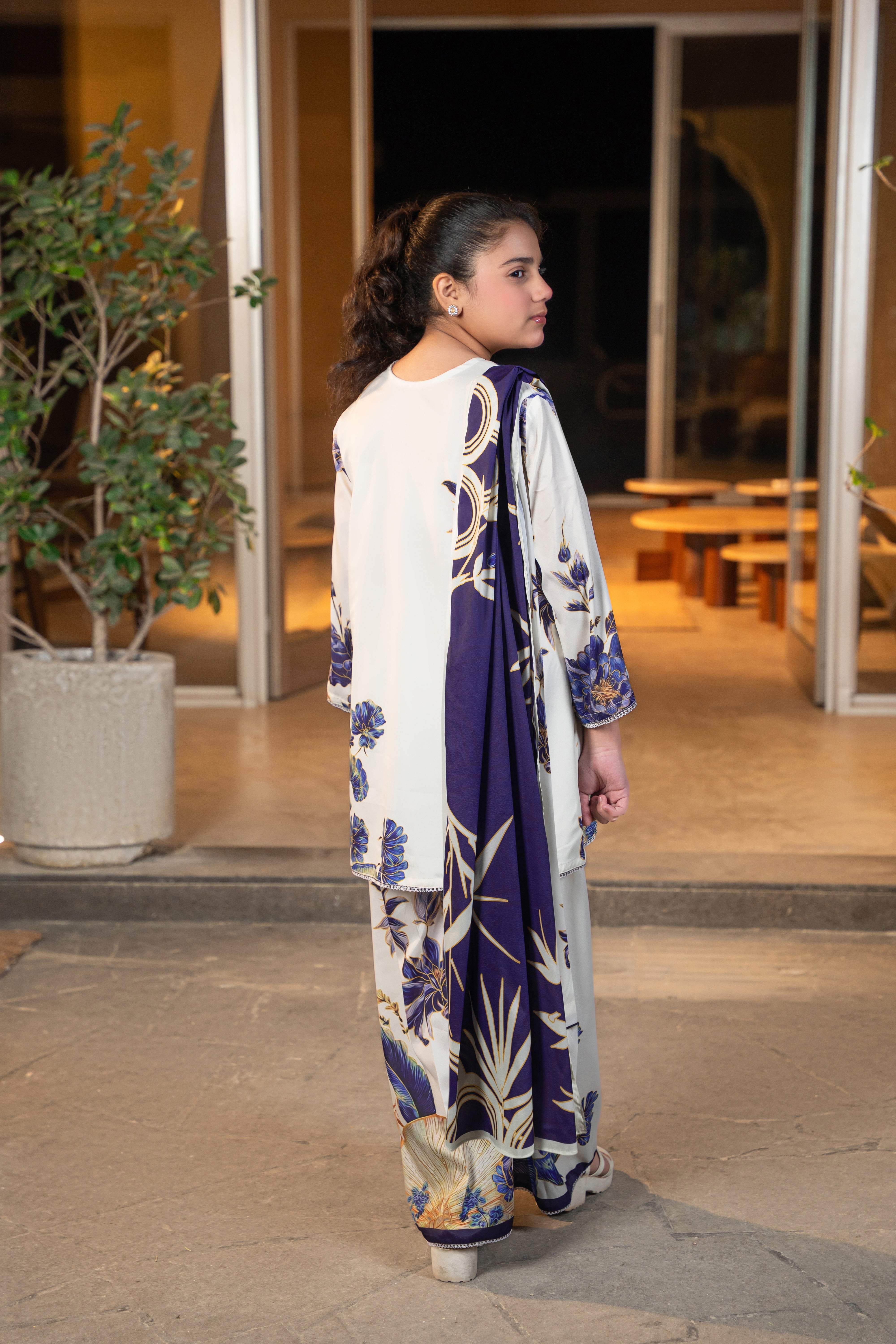 MAVI-CICEK | Stitched Suit