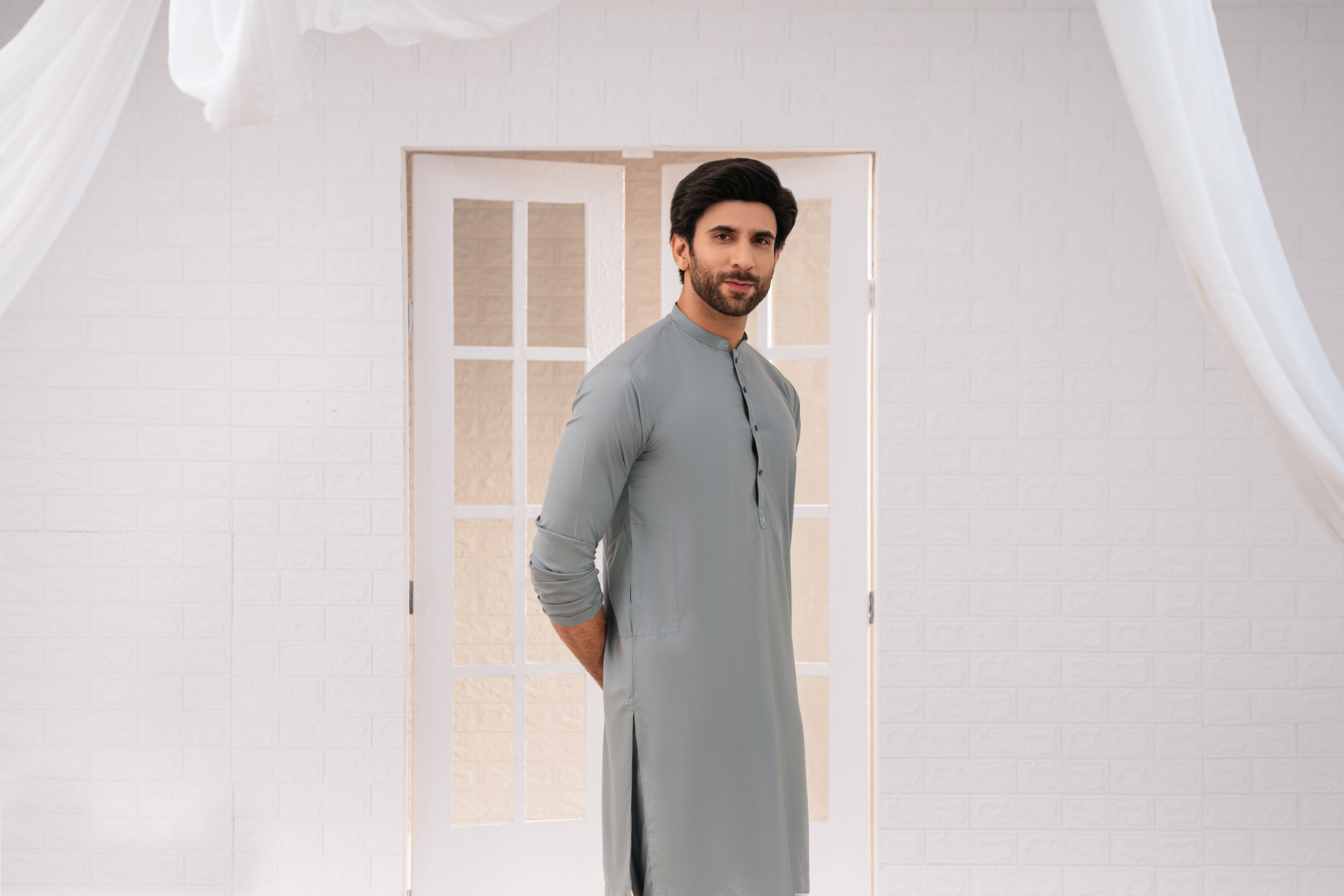 JAHANGIR (Stitched)