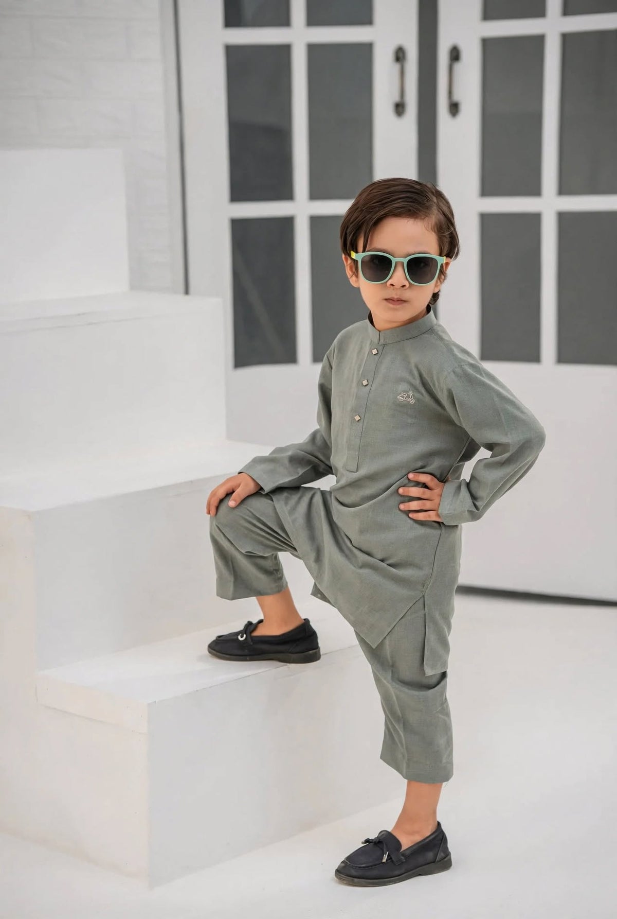 BACHPAN