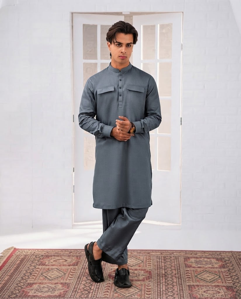 BAHADUR (Stitched)